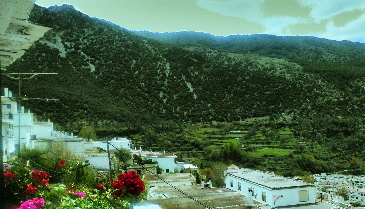 Refugio Alpujarra Alta Bed & Breakfast Trevelez Luaran gambar